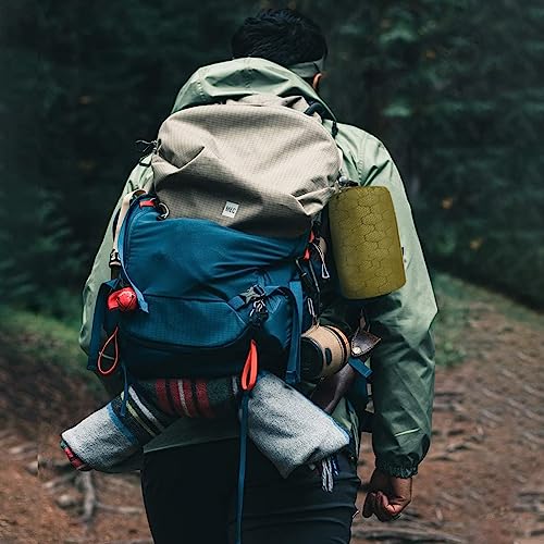 Upneargo Emergency Sleeping Bag Thermal Bivvy, Lightweight Survival Sleeping Bags Thermal Bivy Sack Portable, Compact, Waterproof, Reusable for Camping, Hiking, Outdoor, Activities